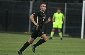 Men’s Soccer Takes Down Holy Cross