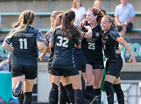 Women’s Soccer Remains Unbeaten in Conference Play